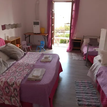 Smeralda Room's בית אירוח אולביה